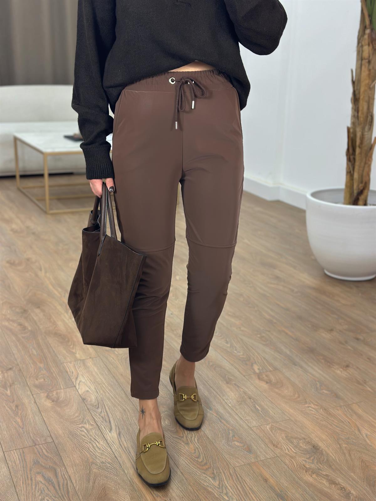 Özel Dokulu Mat Deri Pantolon - Kahverengi