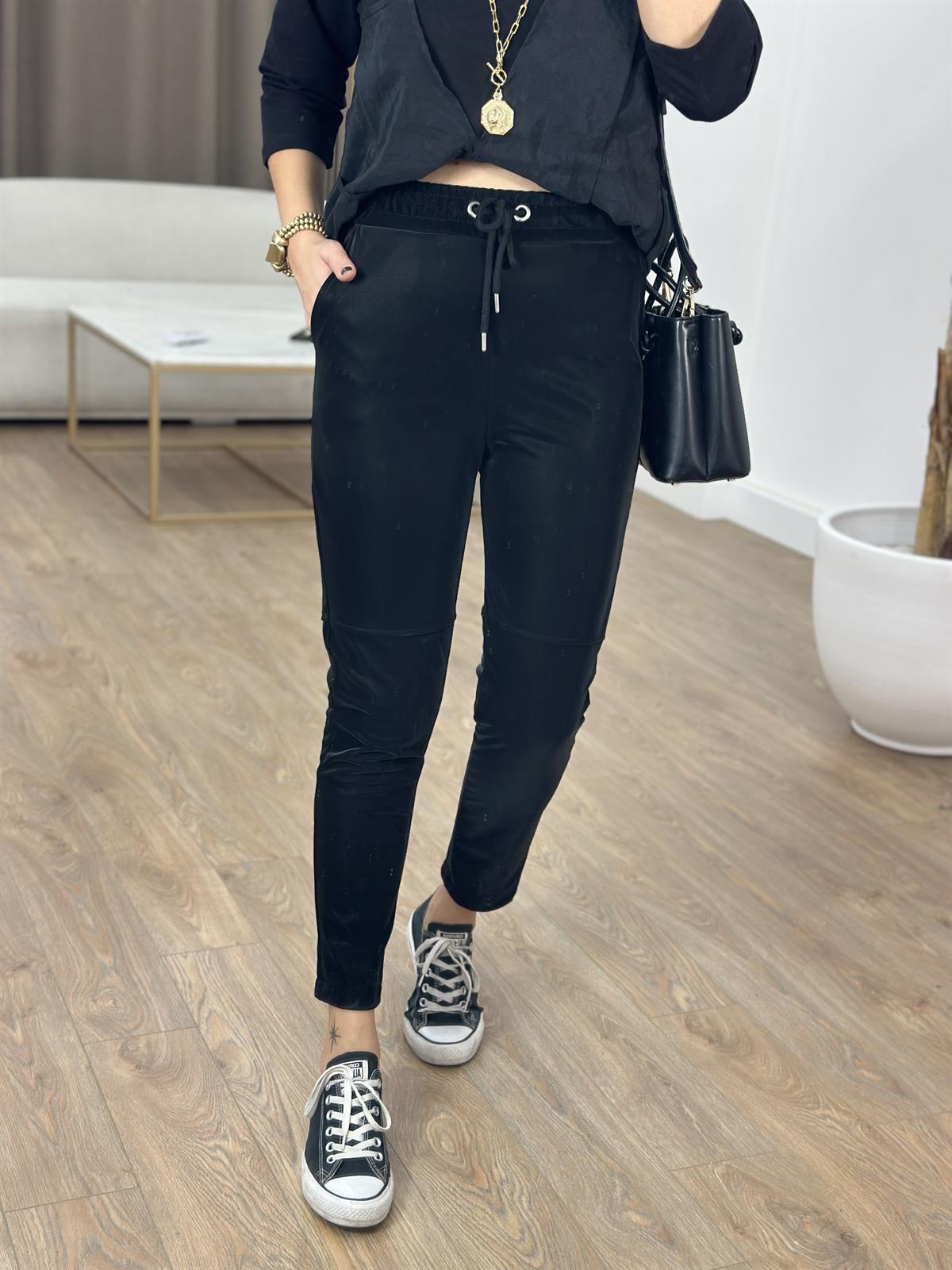 Özel Dokulu Mat Süet Pantolon 