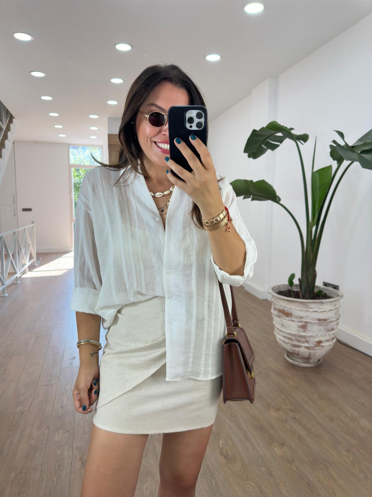 Özel Dokulu Transparan Gömlek-Beyaz