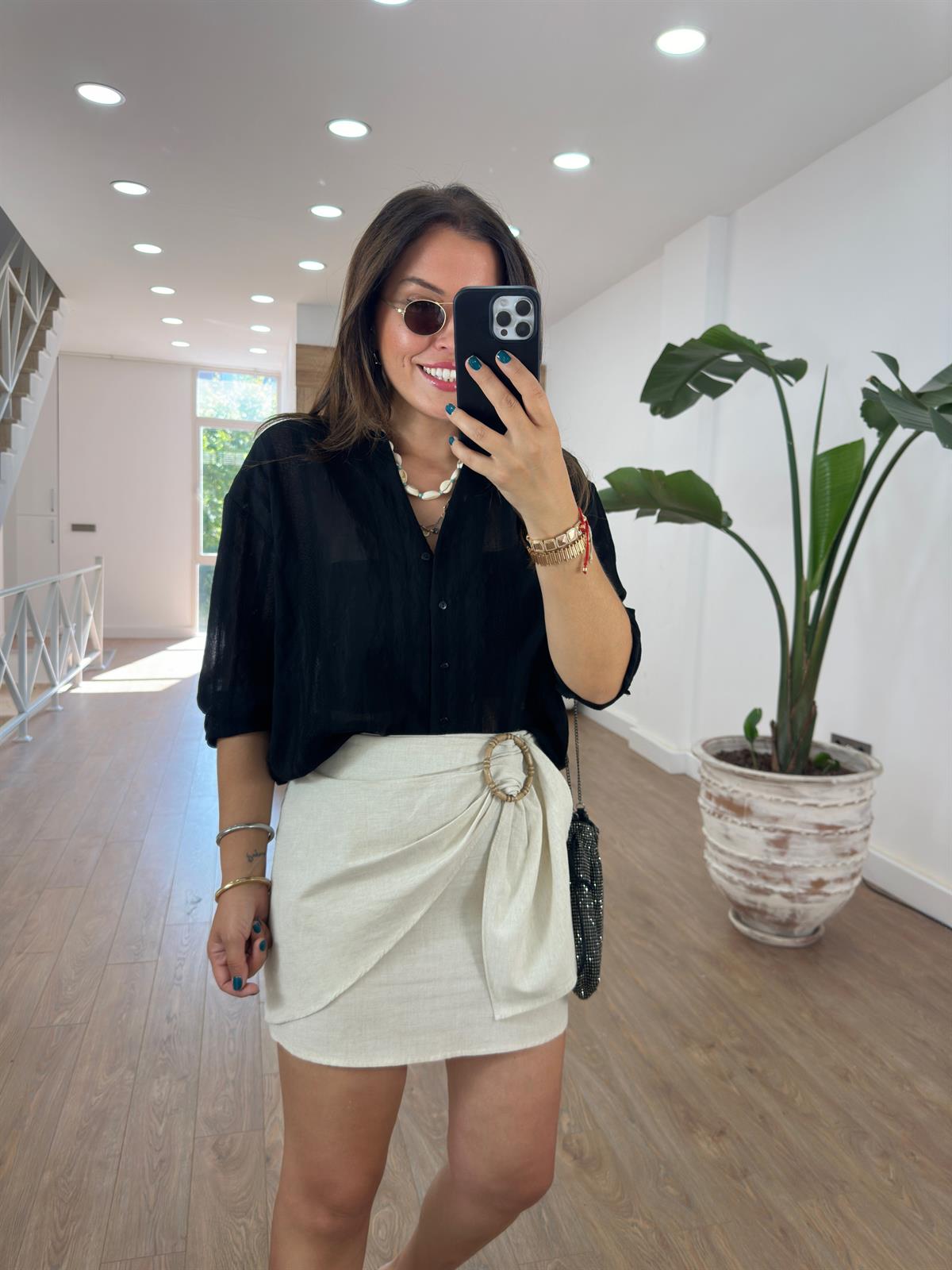 Özel Dokulu Transparan Gömlek-Siyah