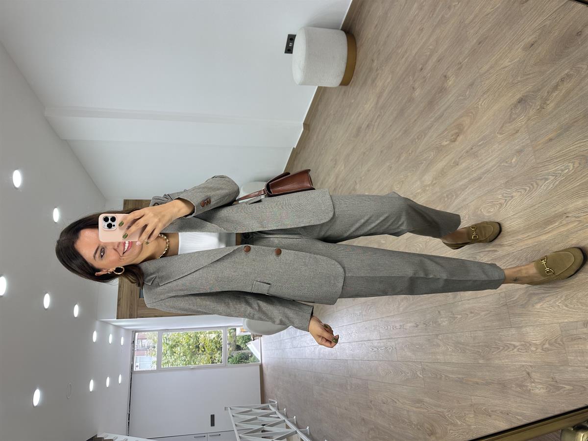 Özel Seri Çift Düğmeli Takım-Gri