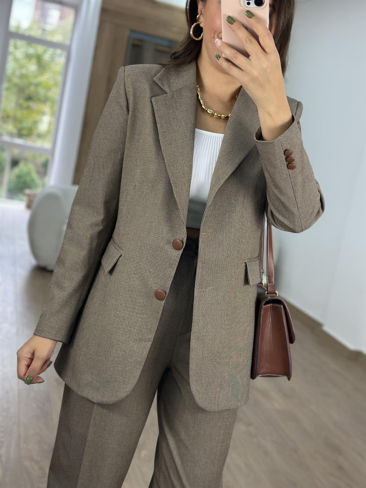 Özel Seri Çift Düğmeli Takım-Kahve