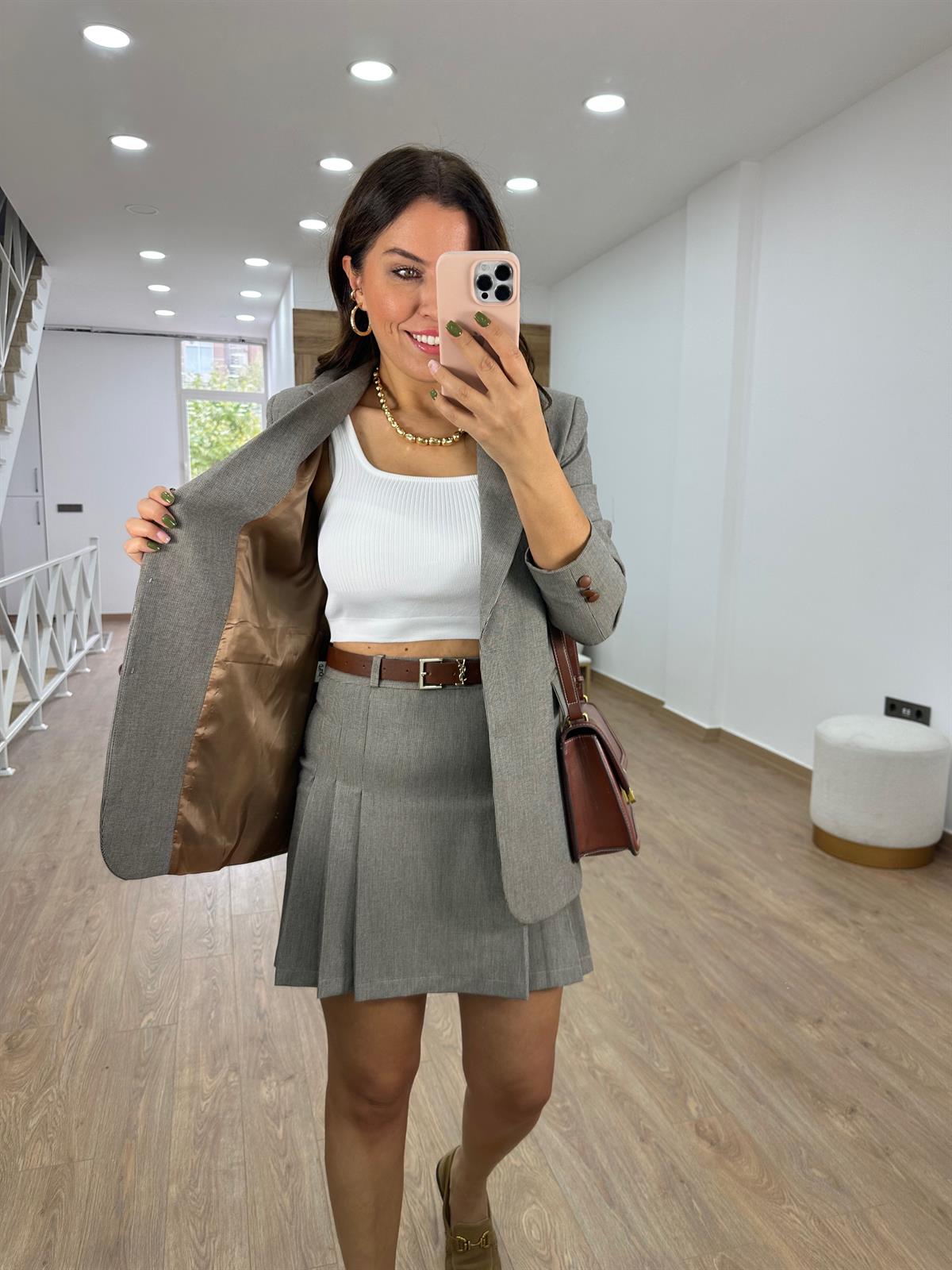 Özel Seri Etekli Takım-Gri