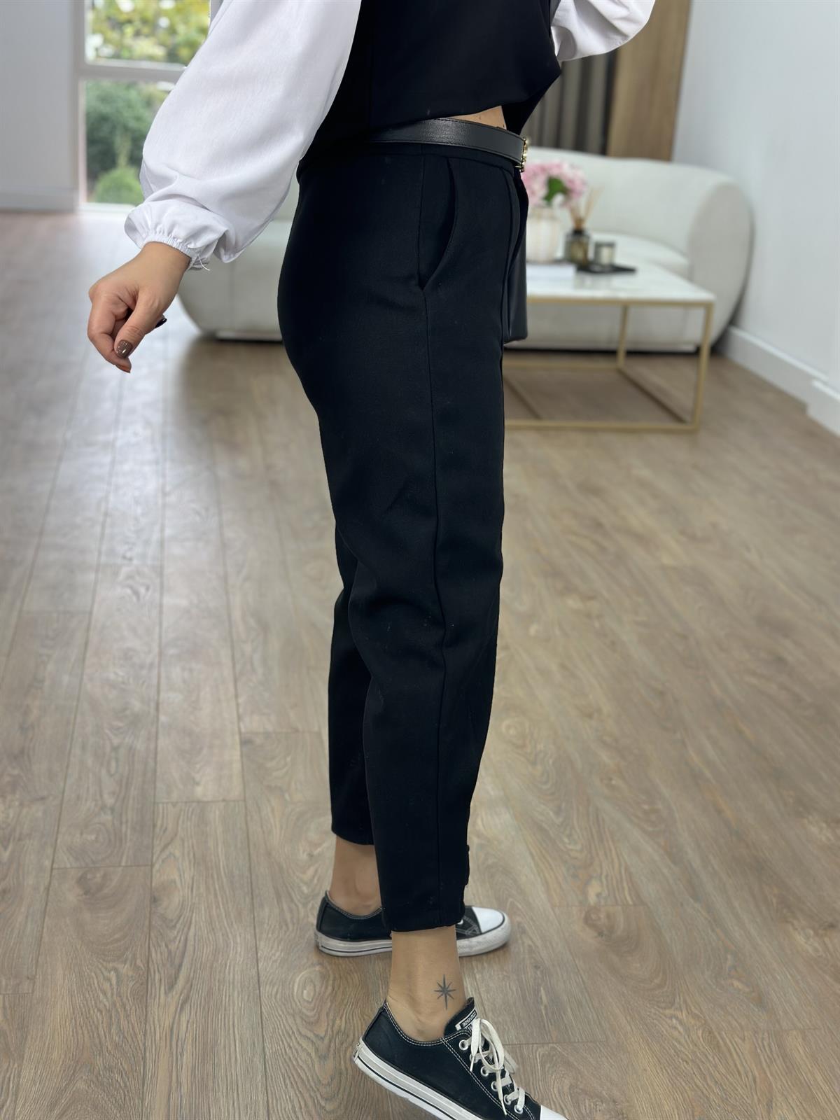 Paçası Düğmeli Kaşe Pantolon-Siyah