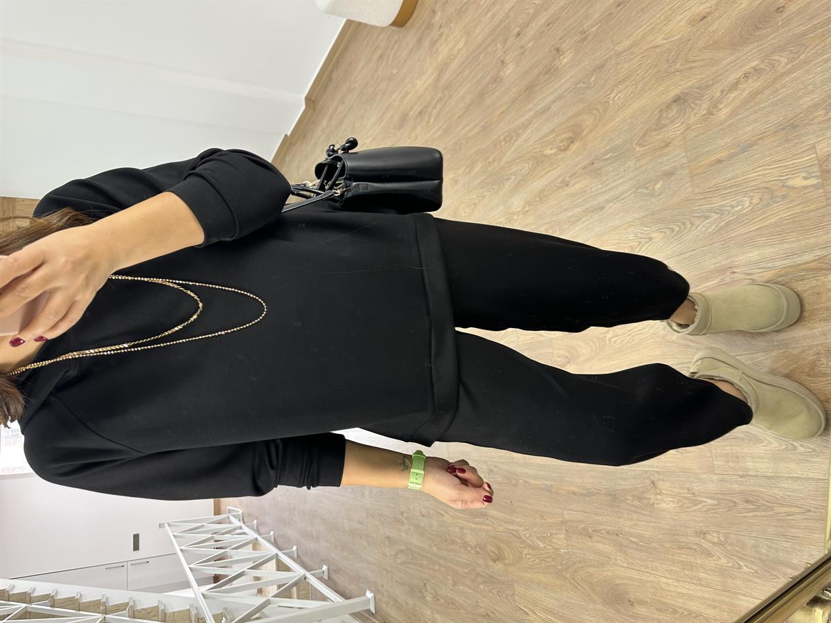 Paçası Düğmeli Modal Takım-Siyah