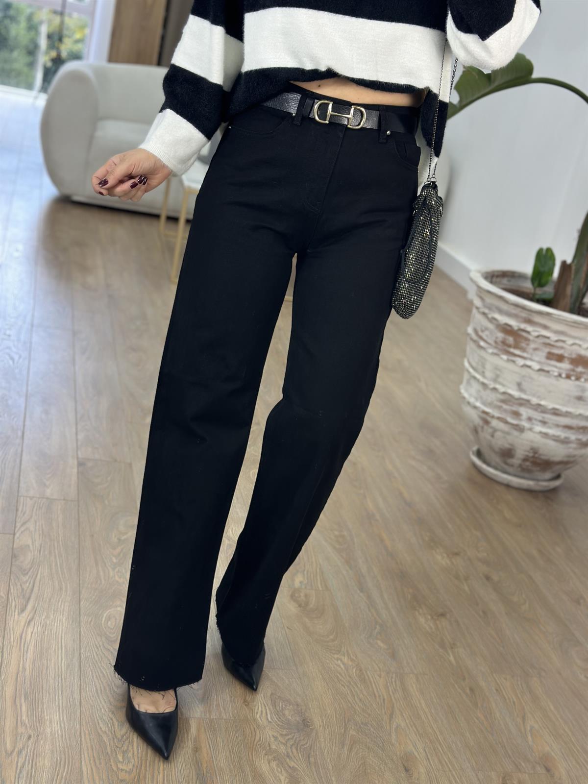 Paçası Kesik Bol Paça Pantolon - Siyah