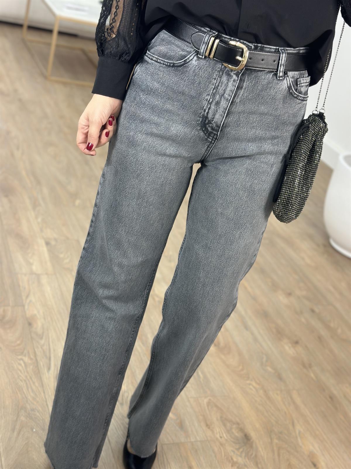 Paçası Kesik Likralı Straight Jean - Gri