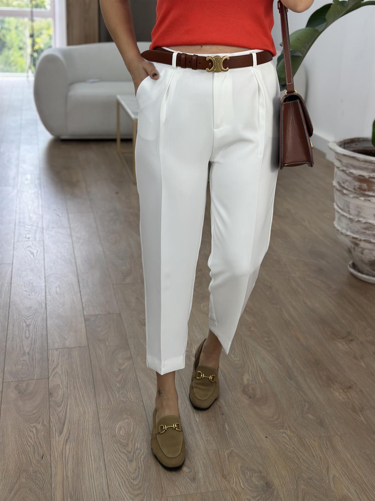 Paçası Yırtmaçlı Likralı Havuç Pantolon -Beyaz