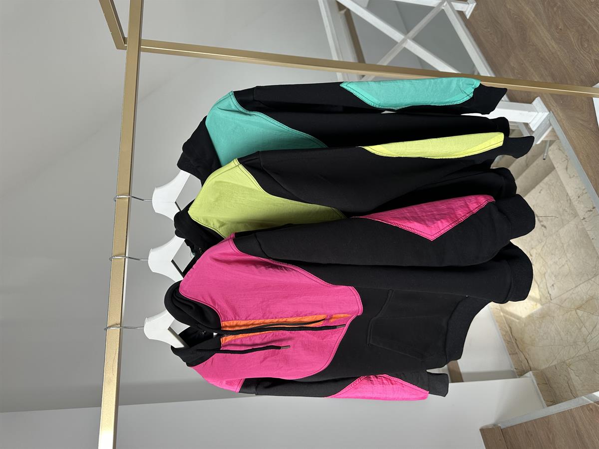 Paraşüt Kumaş Detaylı İçerisi Şardonlu Sweat- Yeşil