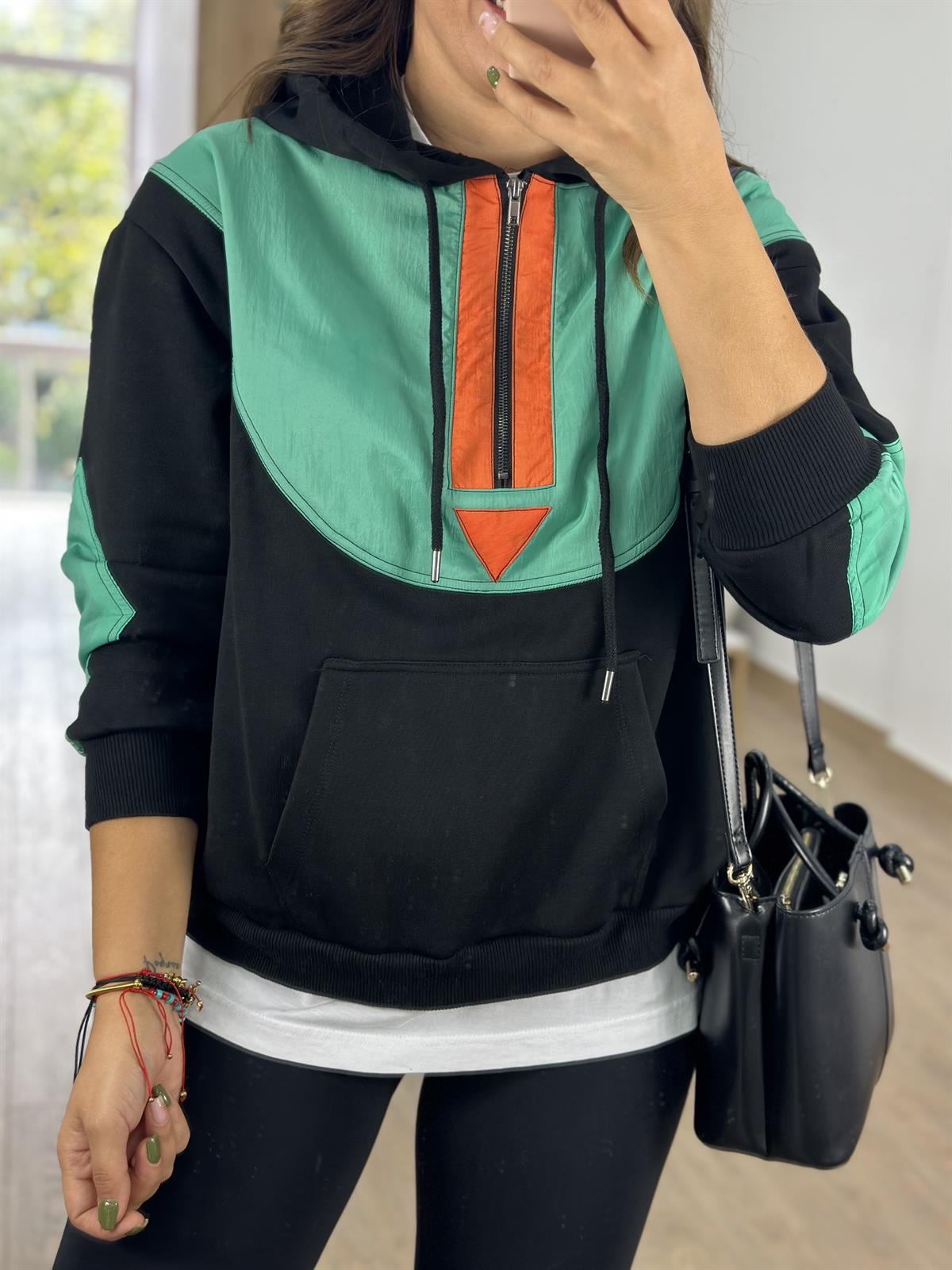 Paraşüt Kumaş Detaylı İçerisi Şardonlu Sweat- Yeşil