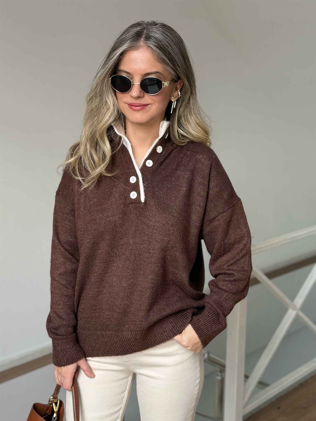 Patlı Düğmeli Kazak - Kahverengi