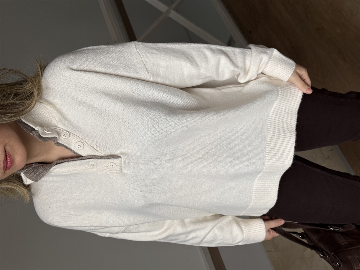 Patlı Düğmeli Kazak - Krem