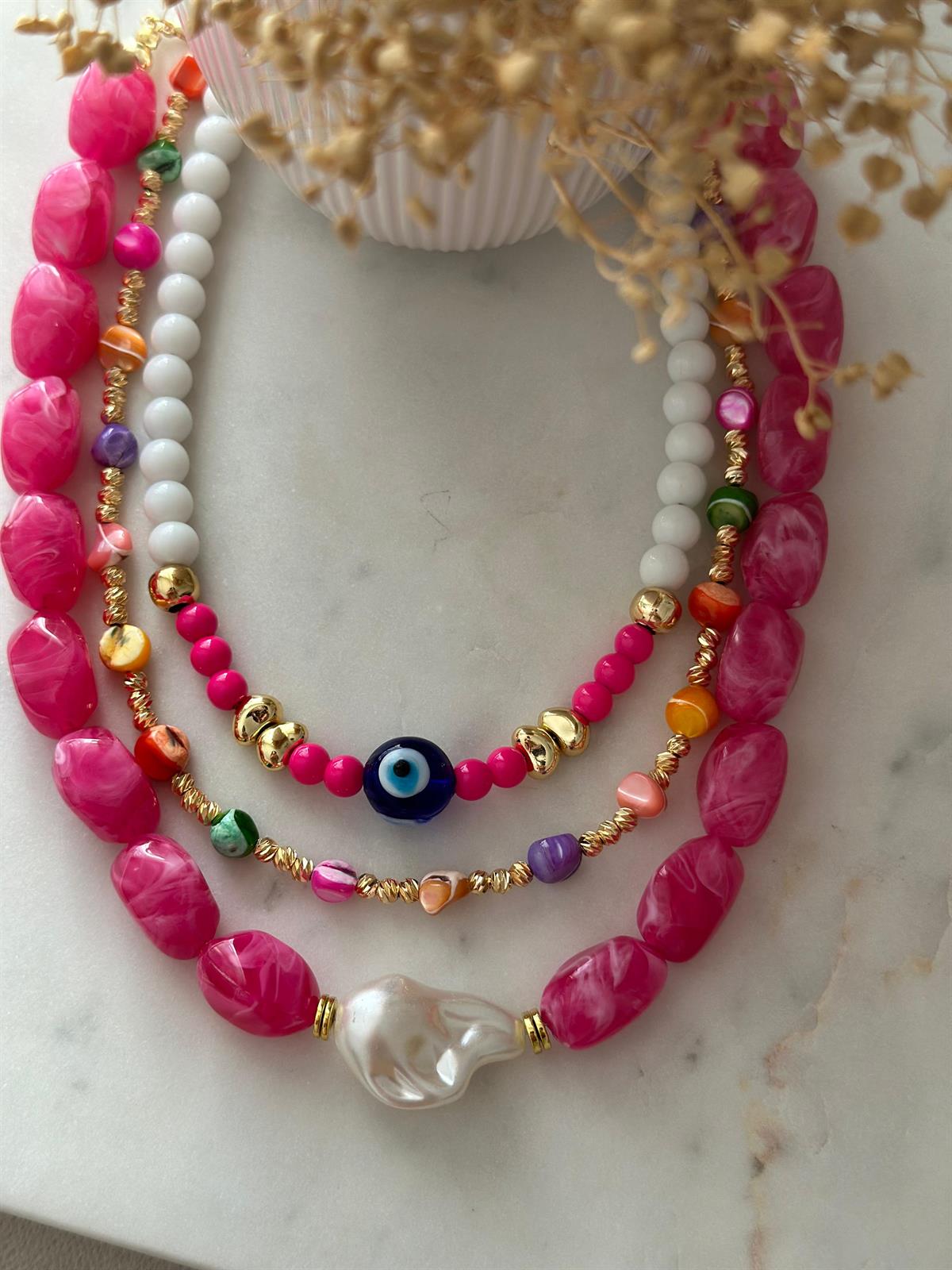 Pembe Doğal Taş Detay Kolye