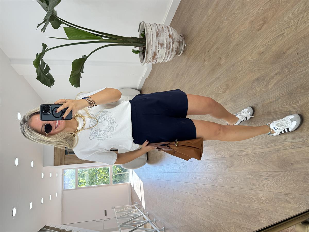 Pens Detay Krep Şort-Lacivert