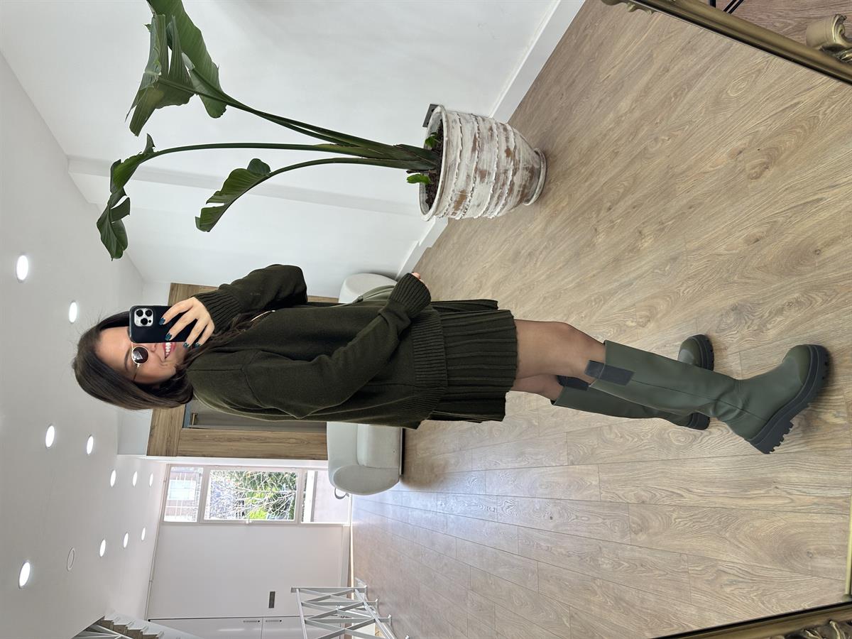 Pileli Etekli Triko Takım-Haki