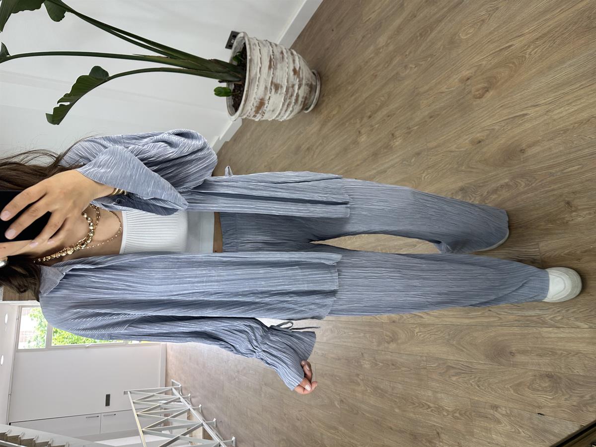 Piliseli Beli Bağlamalı Kimonolu Takım-Gri