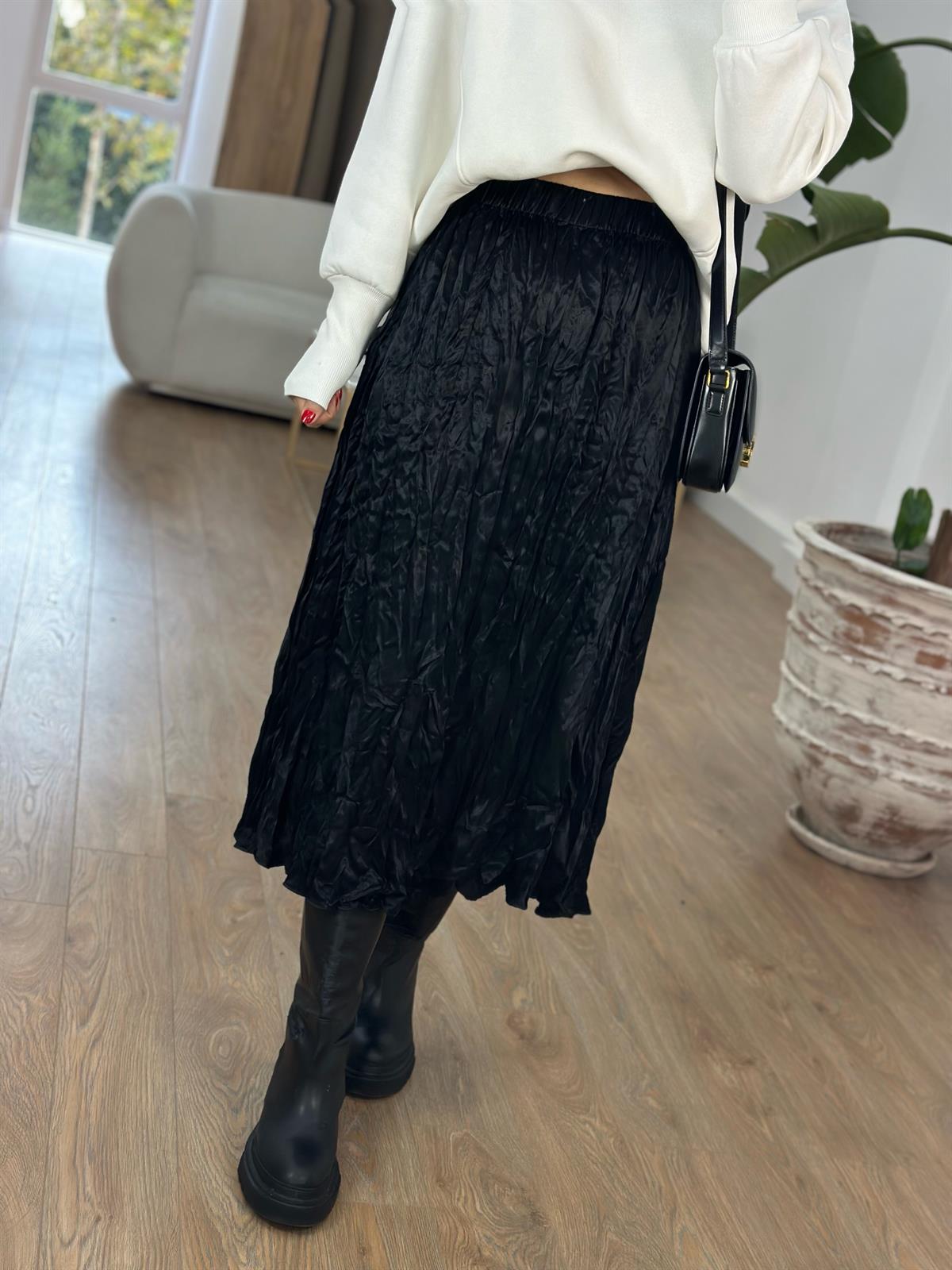 Piliseli Pamuk Saten Etek - Siyah