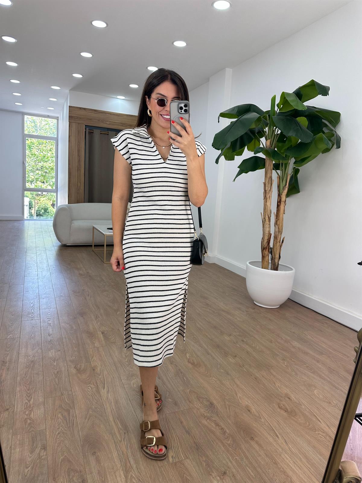 Polo Yaka Çizgili Merserize Triko Elbise Ekru