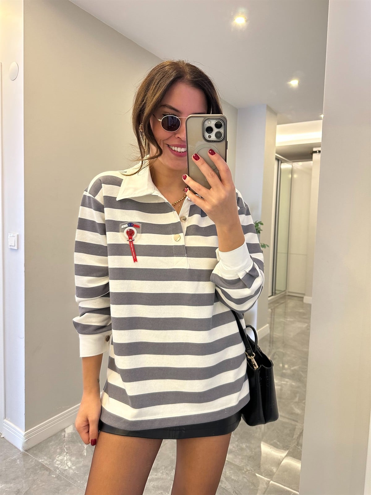 Polo Yaka Çizgili Sweatshirt - Gri