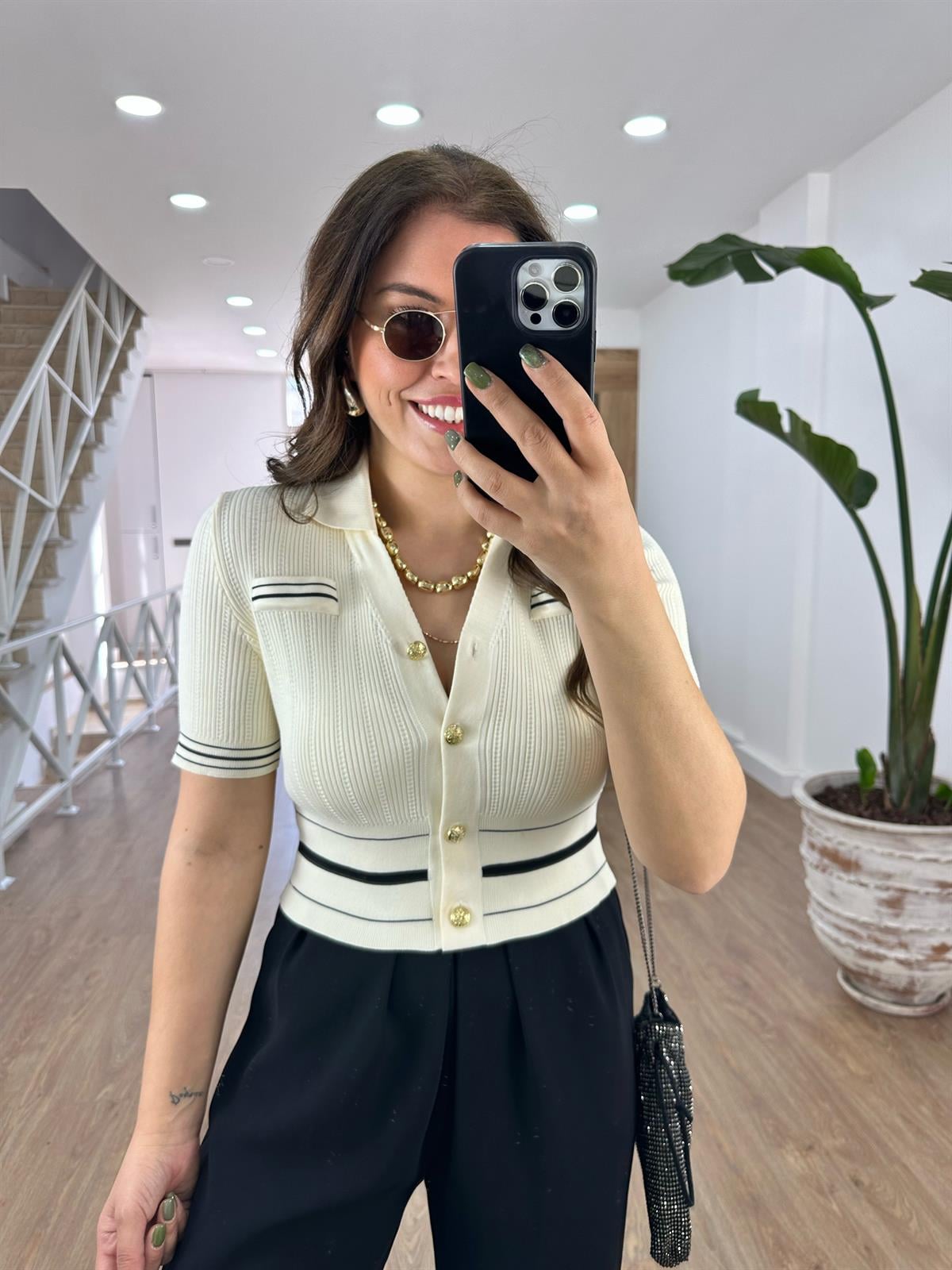 Polo Yaka Gold Düğmeli Triko-Ekru