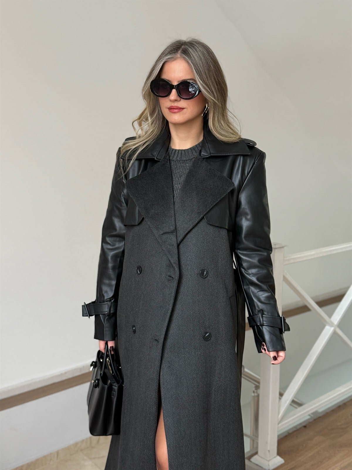 Premium Deri Detaylı Kırçıllı Kaban