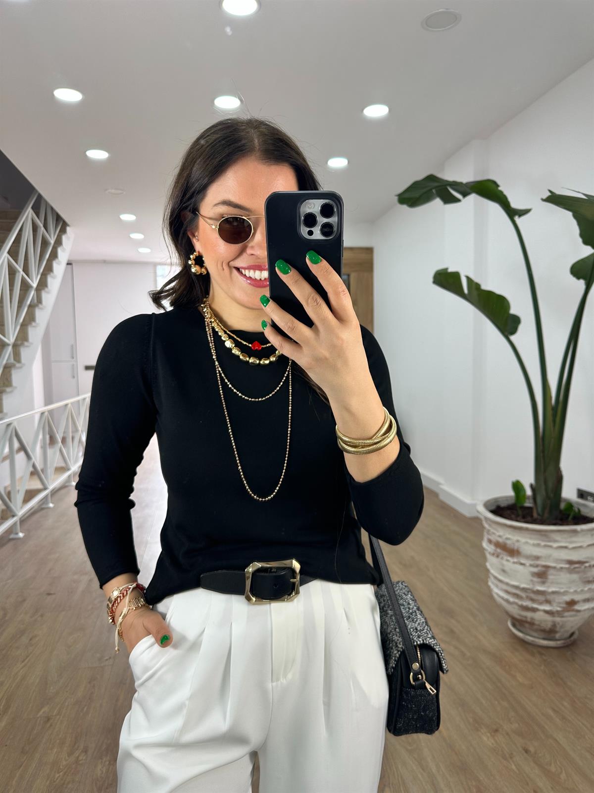 Premium Kalite Bisiklet Yaka Basic Triko-Siyah