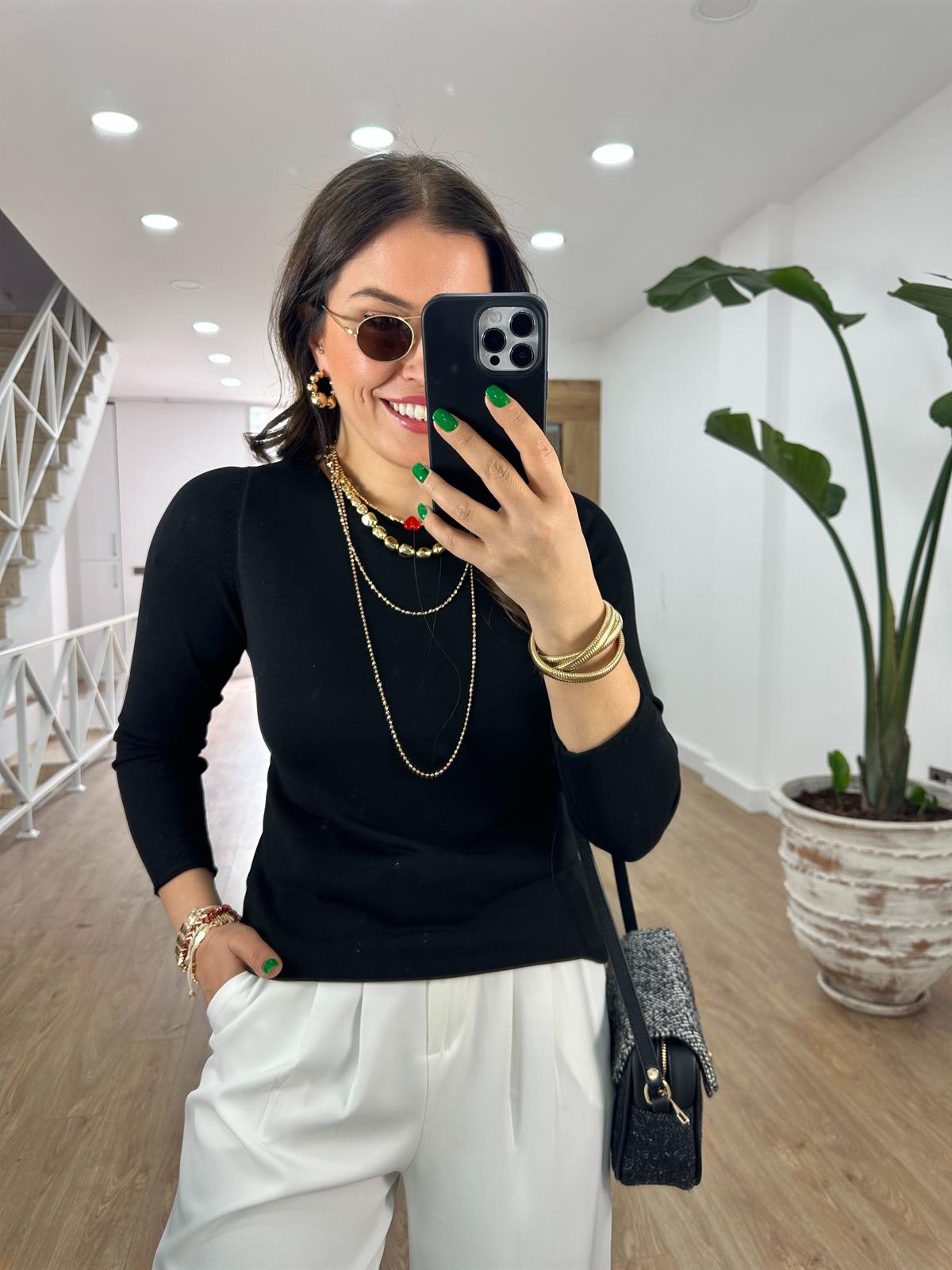 Premium Kalite Bisiklet Yaka Basic Triko-Siyah