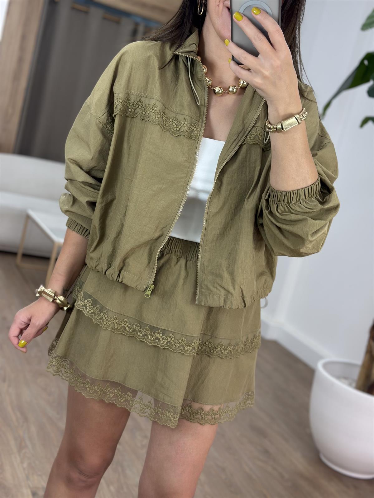 Premium Seri Dantel Detaylı Etek Ceket Takım