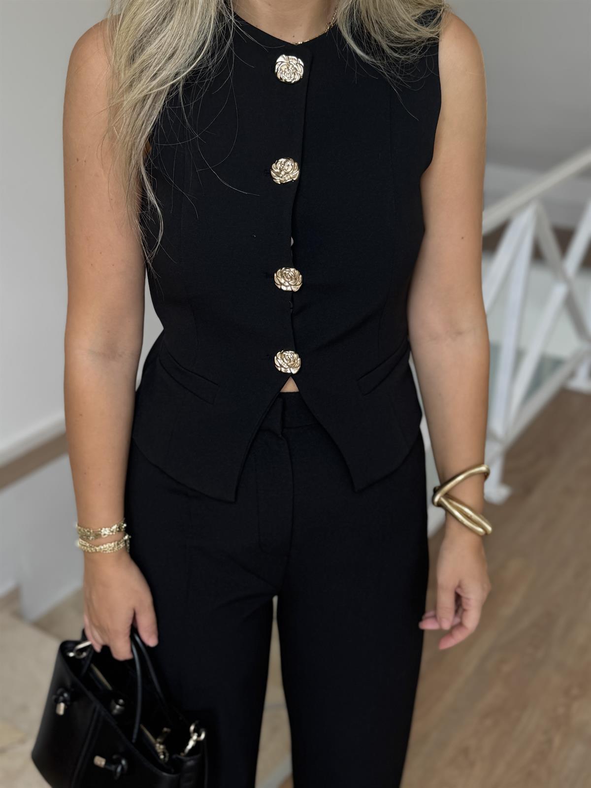 Premium Seri Gold Düğmeli Yelekli Takım - Siyah