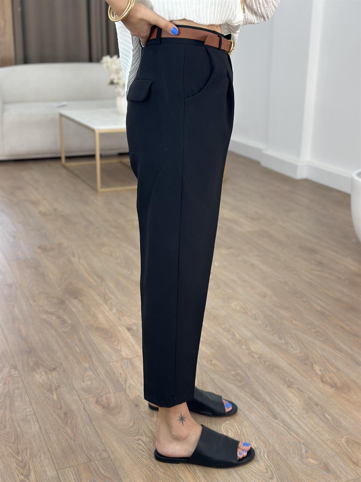 Premium Seri Kemerli Havuç Pantolon - Siyah