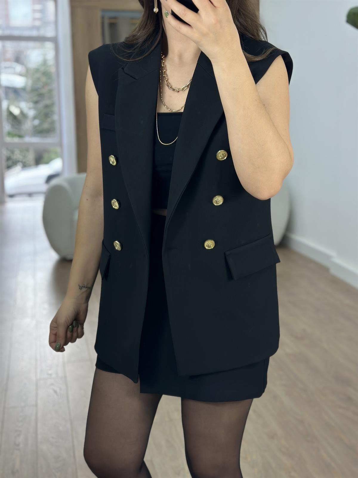 Premium Seri Şort Etekli Takım-Siyah