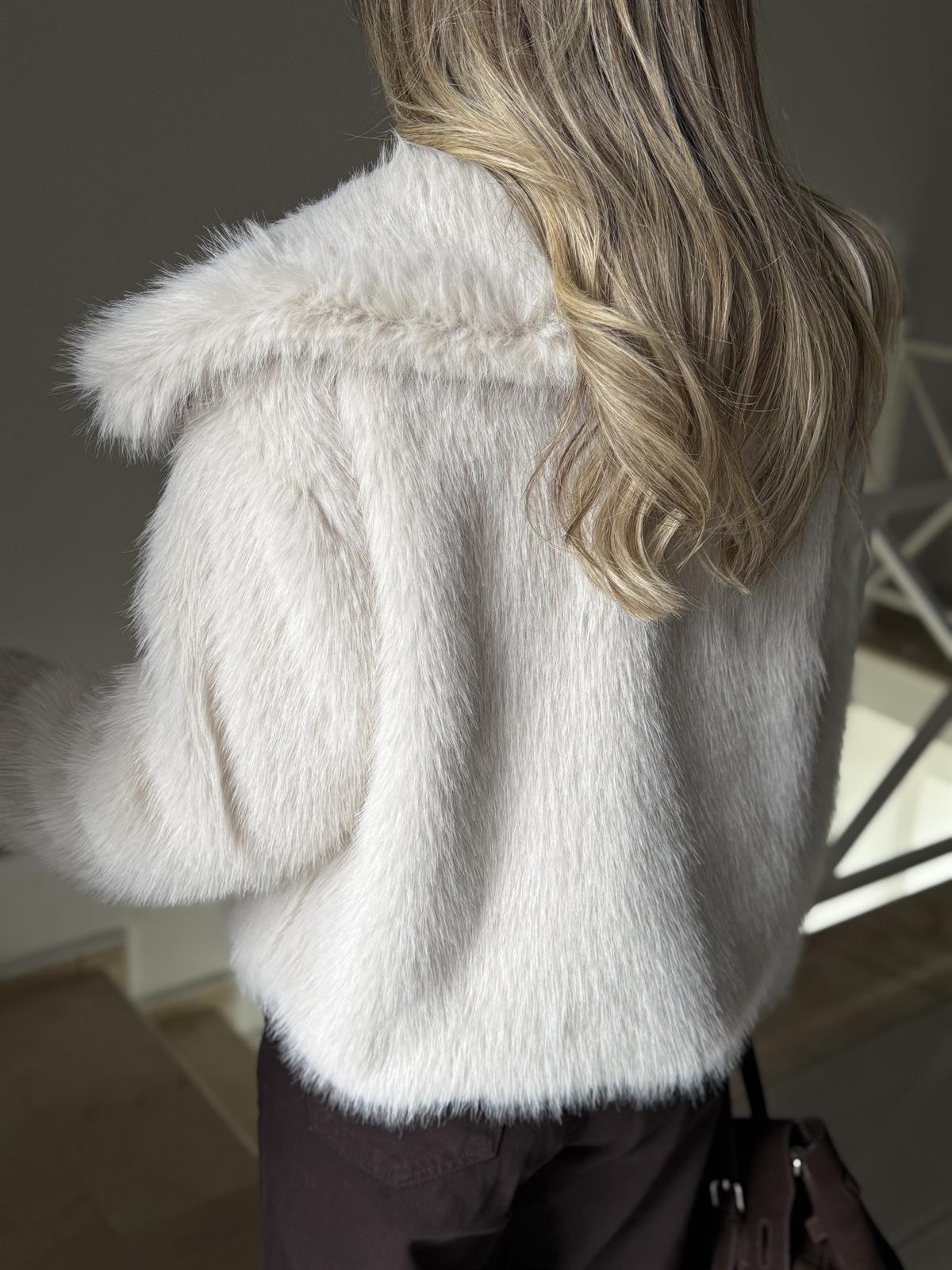 Premium Seri Cepli Kürk Kaban - Ekru