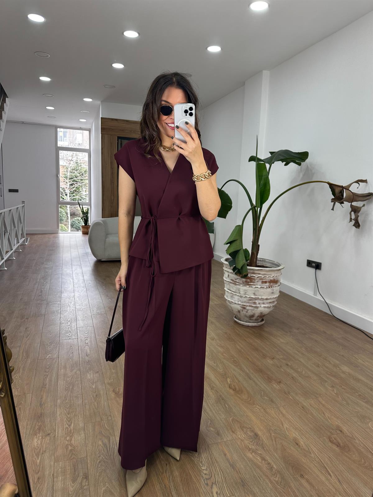 Premium Seri Tasarım Beli Bağlamalı Takım - Bordo