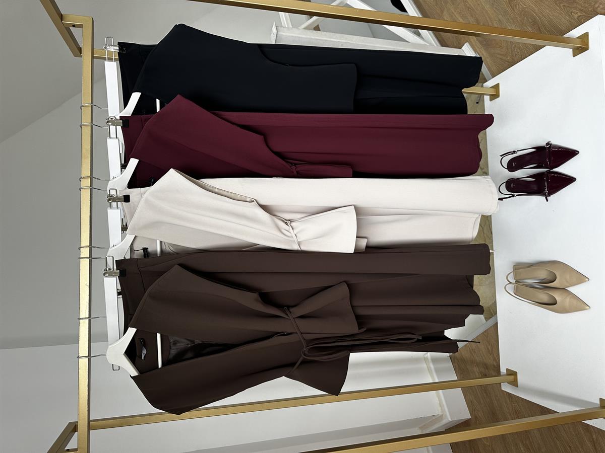 Premium Seri Tasarım Beli Bağlamalı Takım - Bordo