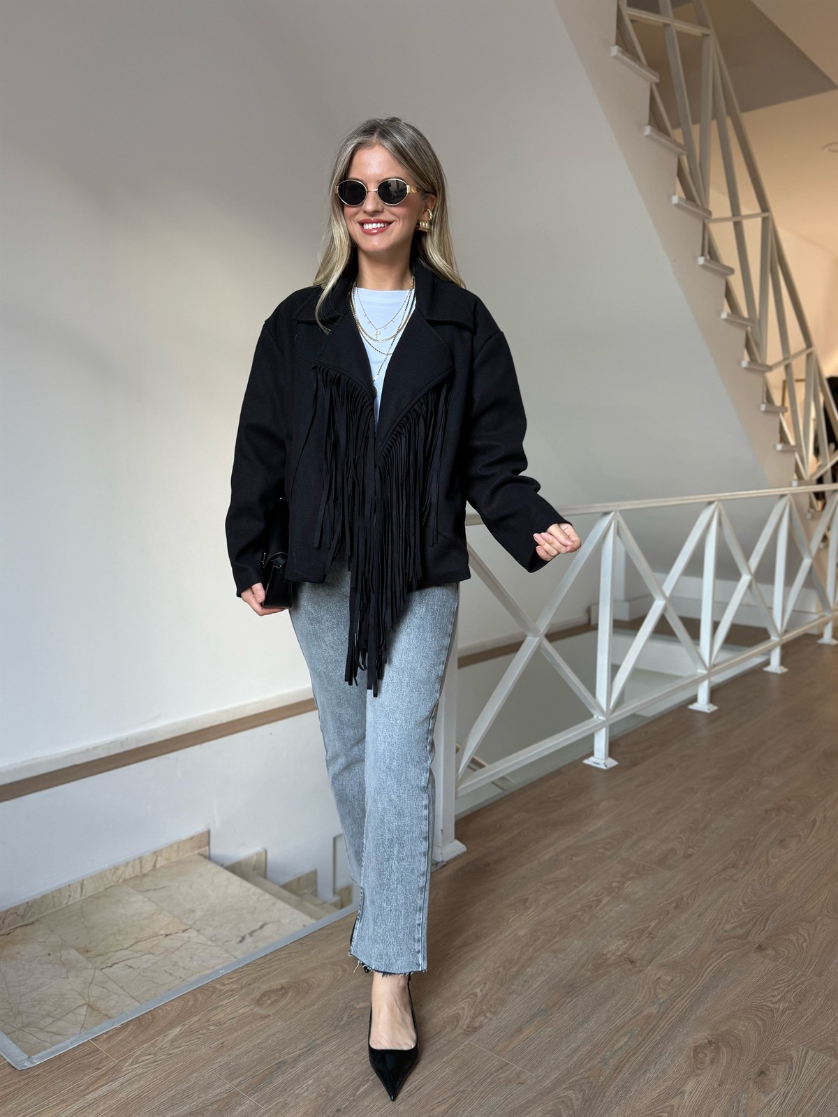 Püsküllü Kaşe Ceket - Siyah