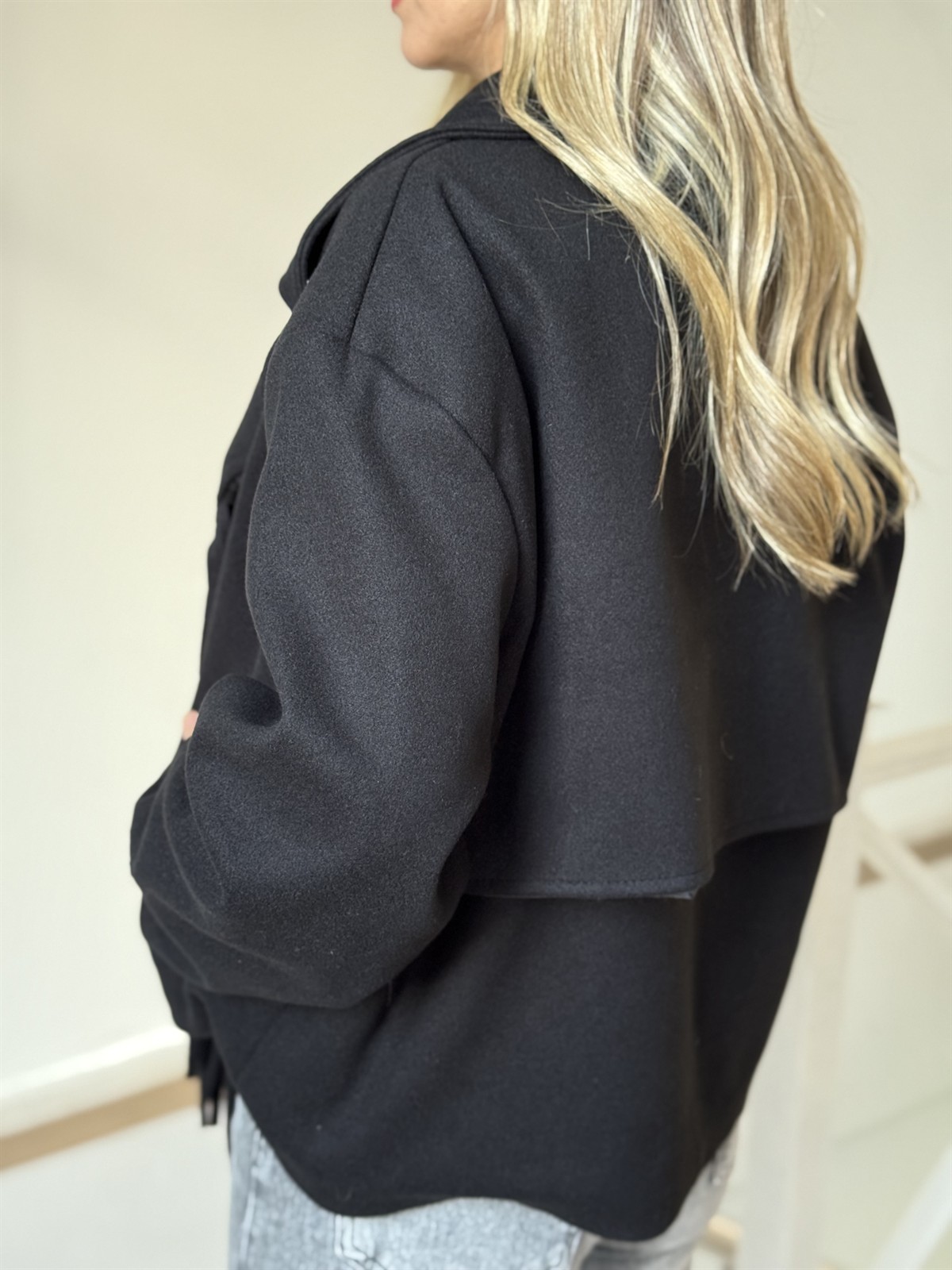 Püsküllü Kaşe Ceket - Siyah