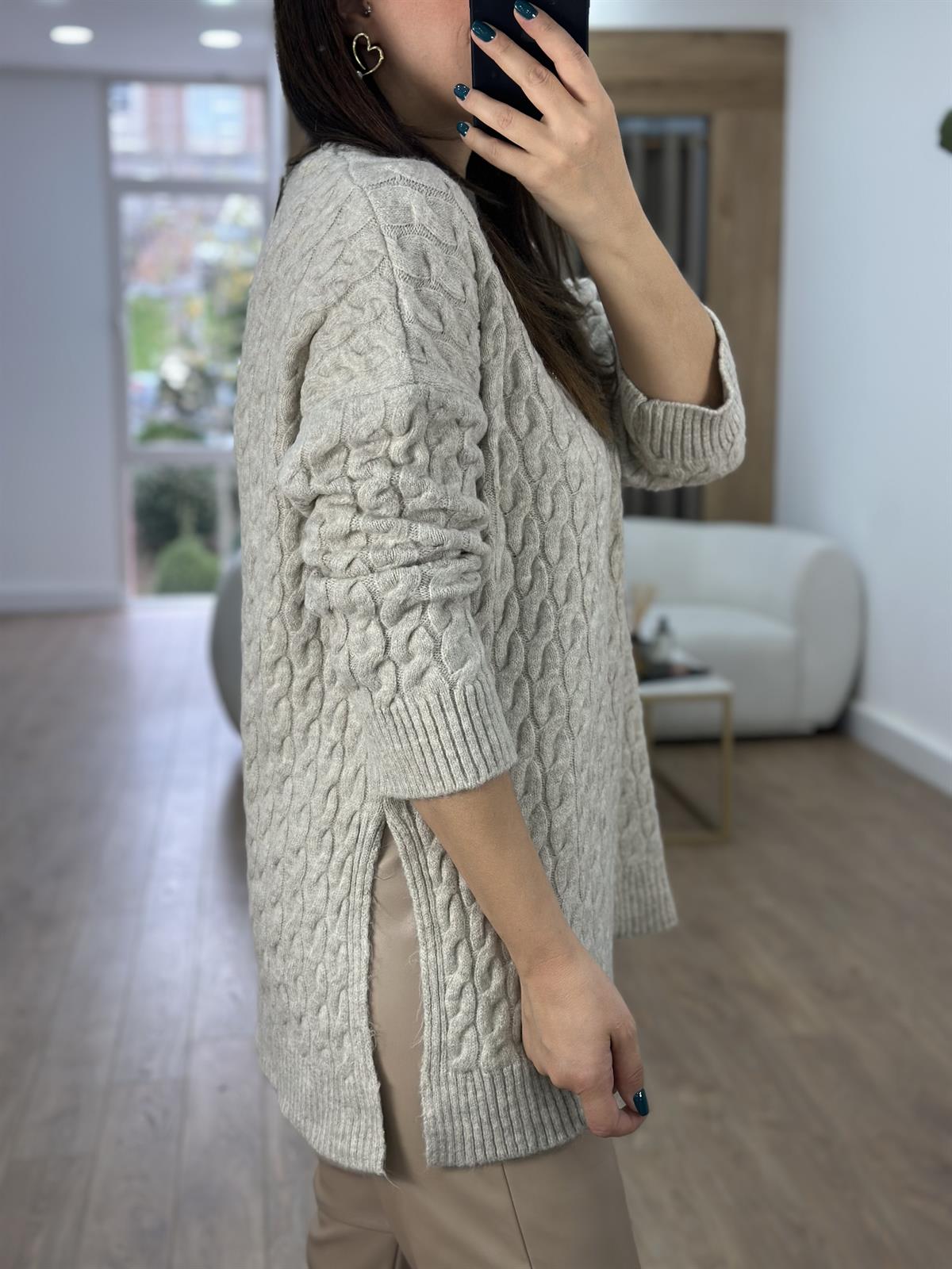 Saç Örgü Desenli Yandan Yırtmaçlı Salaş Kazak-Bej