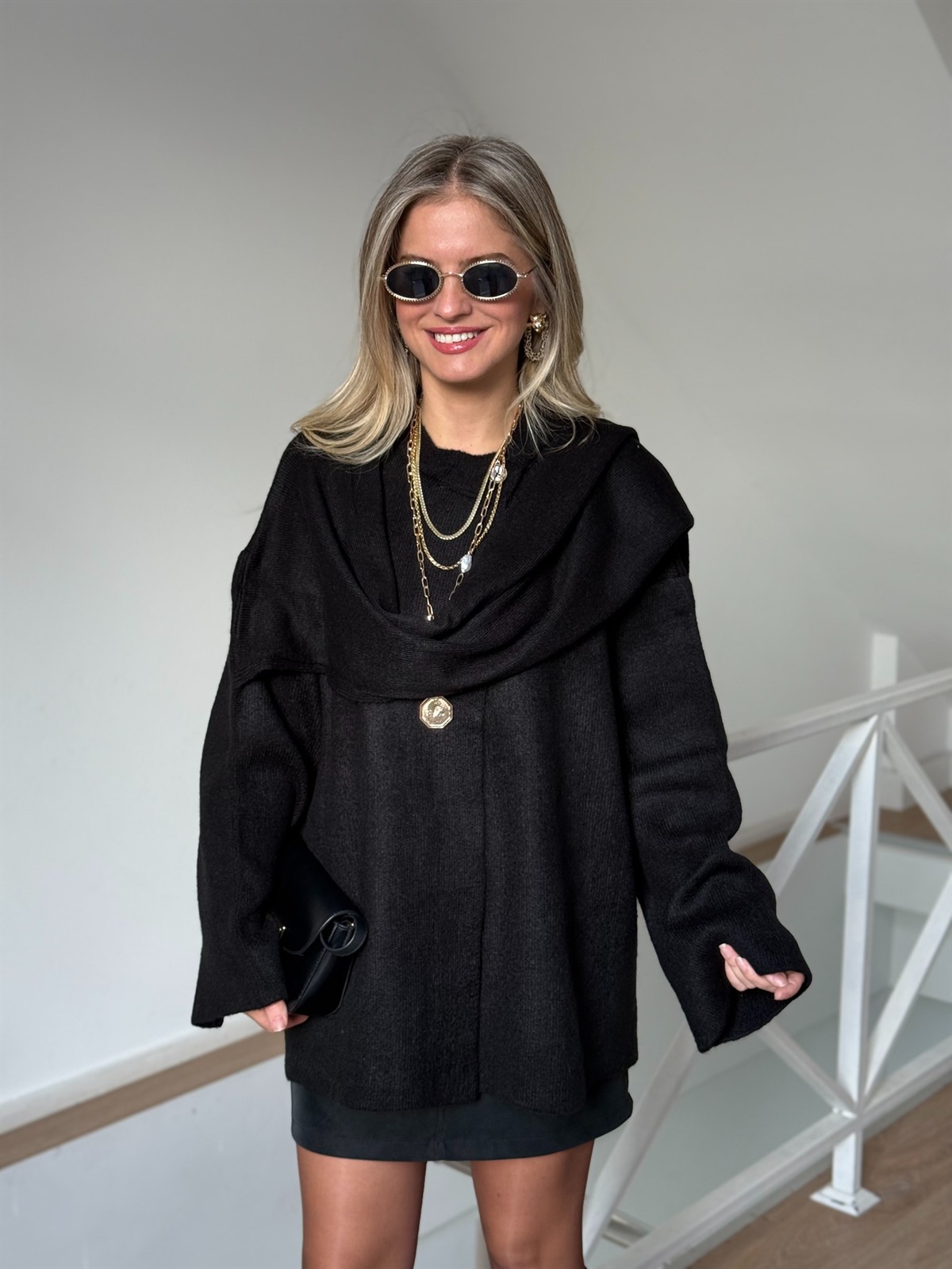 Şal Detaylı Tasarım Triko Kazak - Siyah