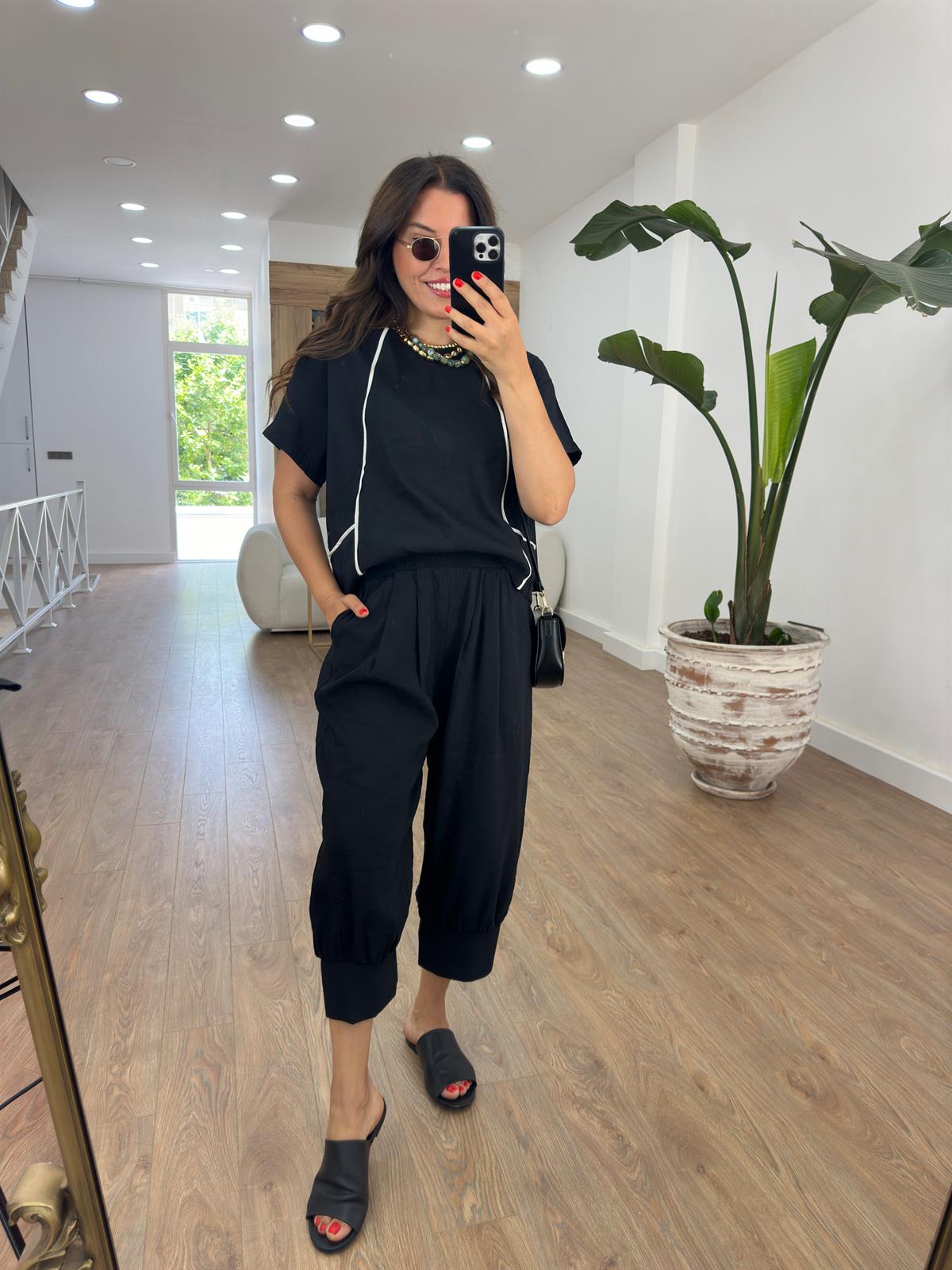 Şalvar Pantolonlu Biyeli Takım-Siyah