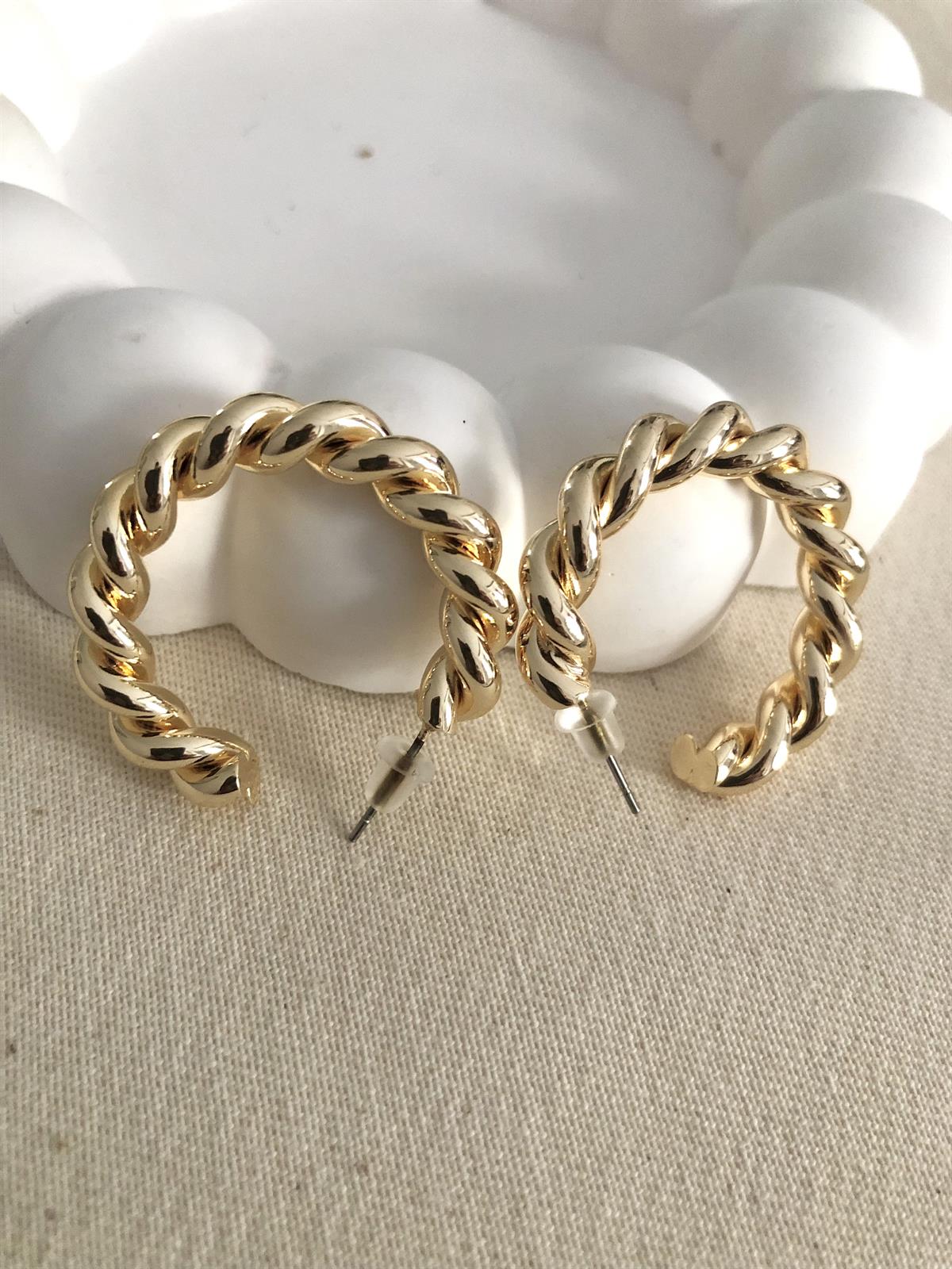 Sarmal Halka Gold Küpe