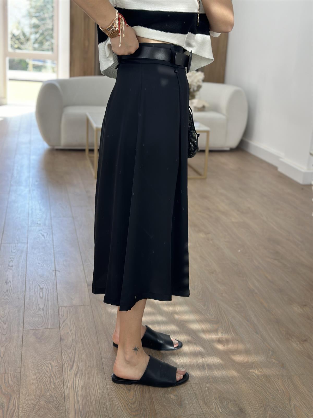 Saten Pileli Kloş Etek