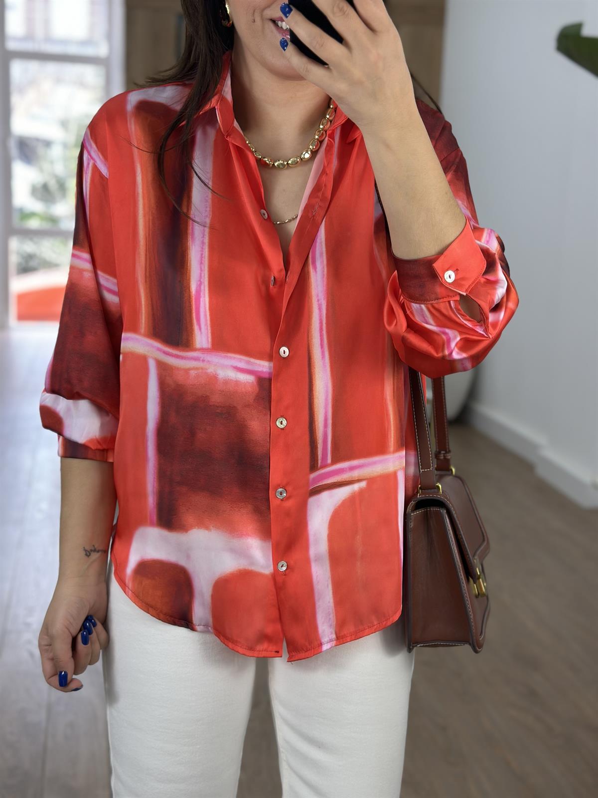 Sedef Düğmeli Desenli Saten Gömlek-Kırmızı