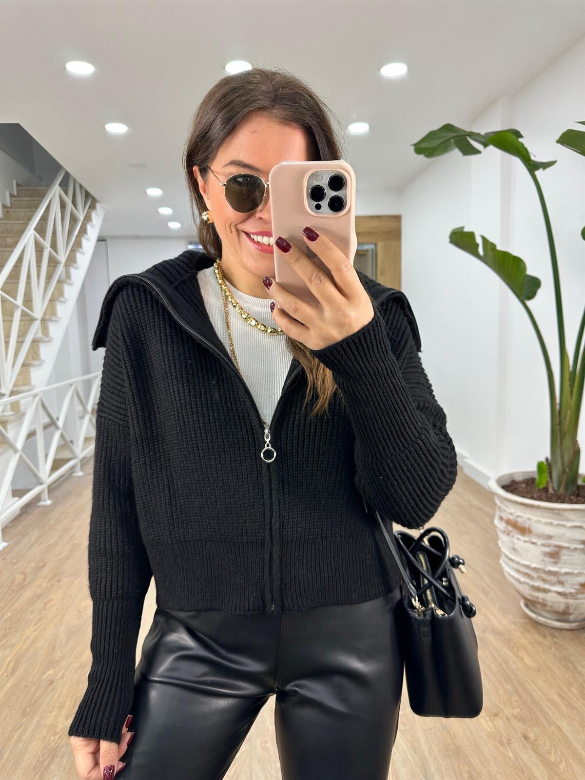 Selanik Örgü Önden Fermuarlı Hırka