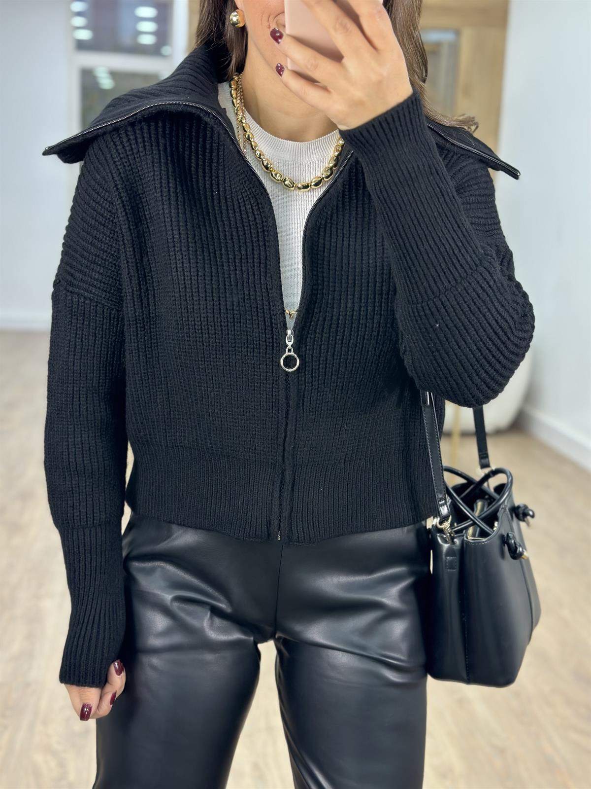 Selanik Örgü Önden Fermuarlı Hırka