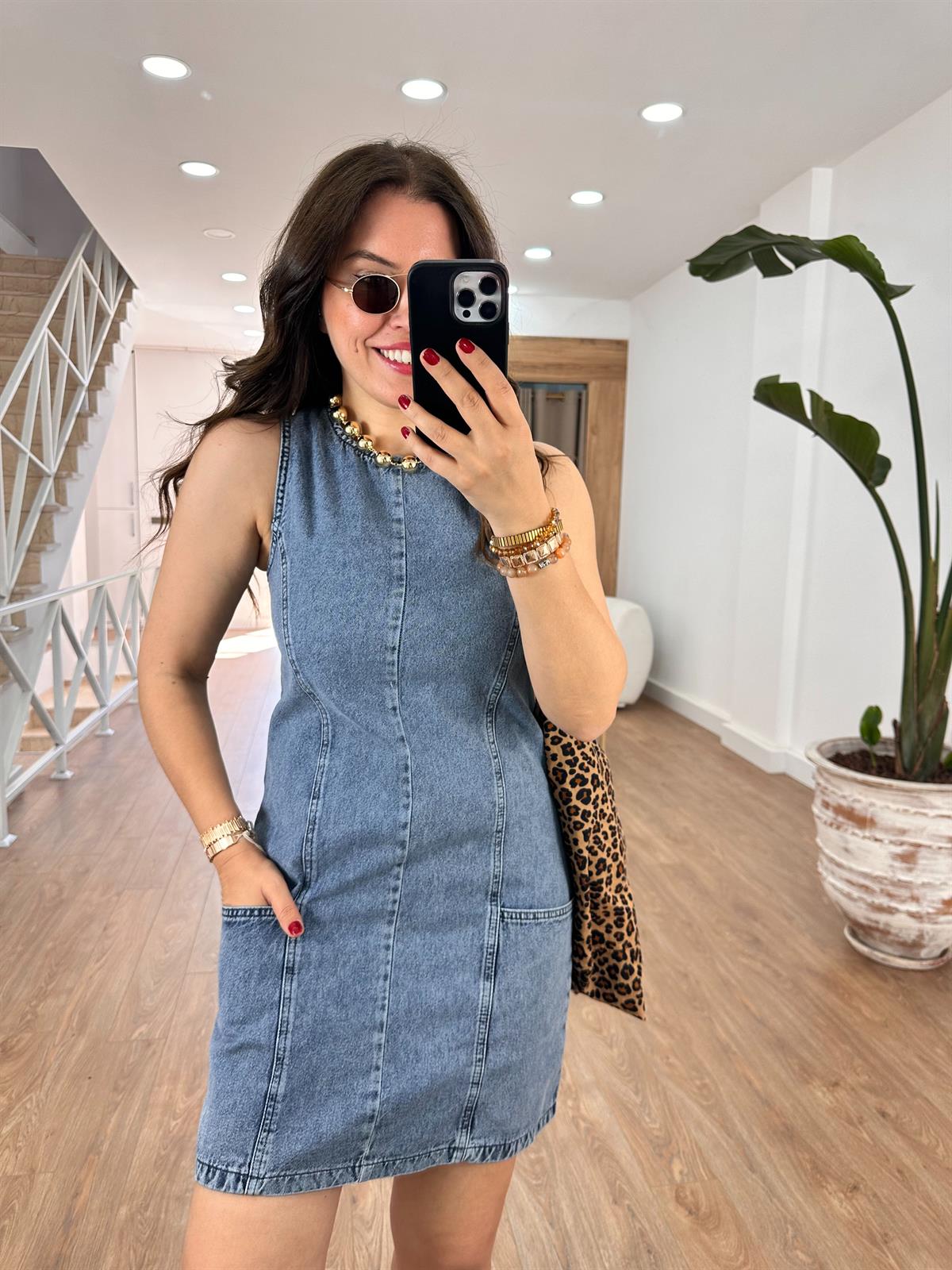 Sıfır Kol Cepli Denim Elbise