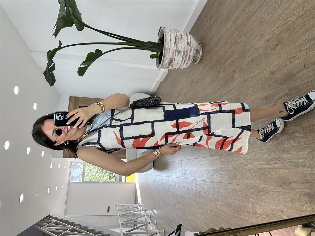 Sıfır Kol Renkli Çan Elbise