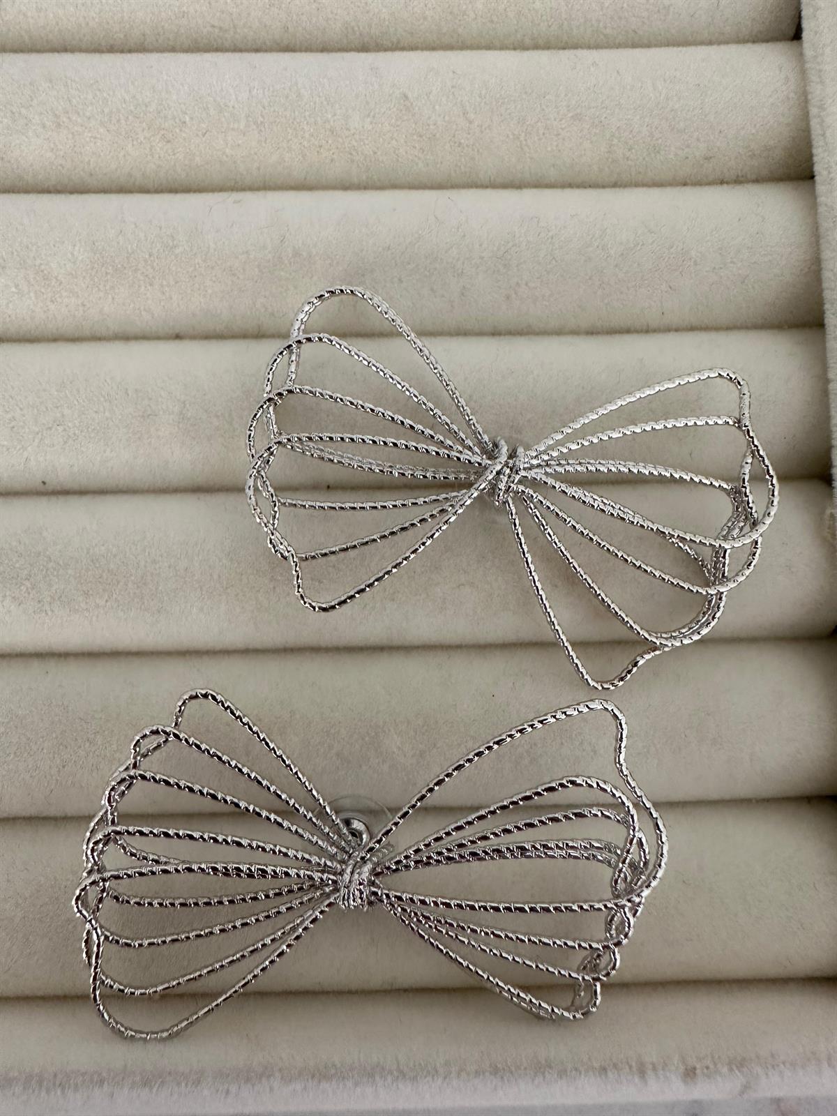 Silver Fiyonk Tasarım Küpe