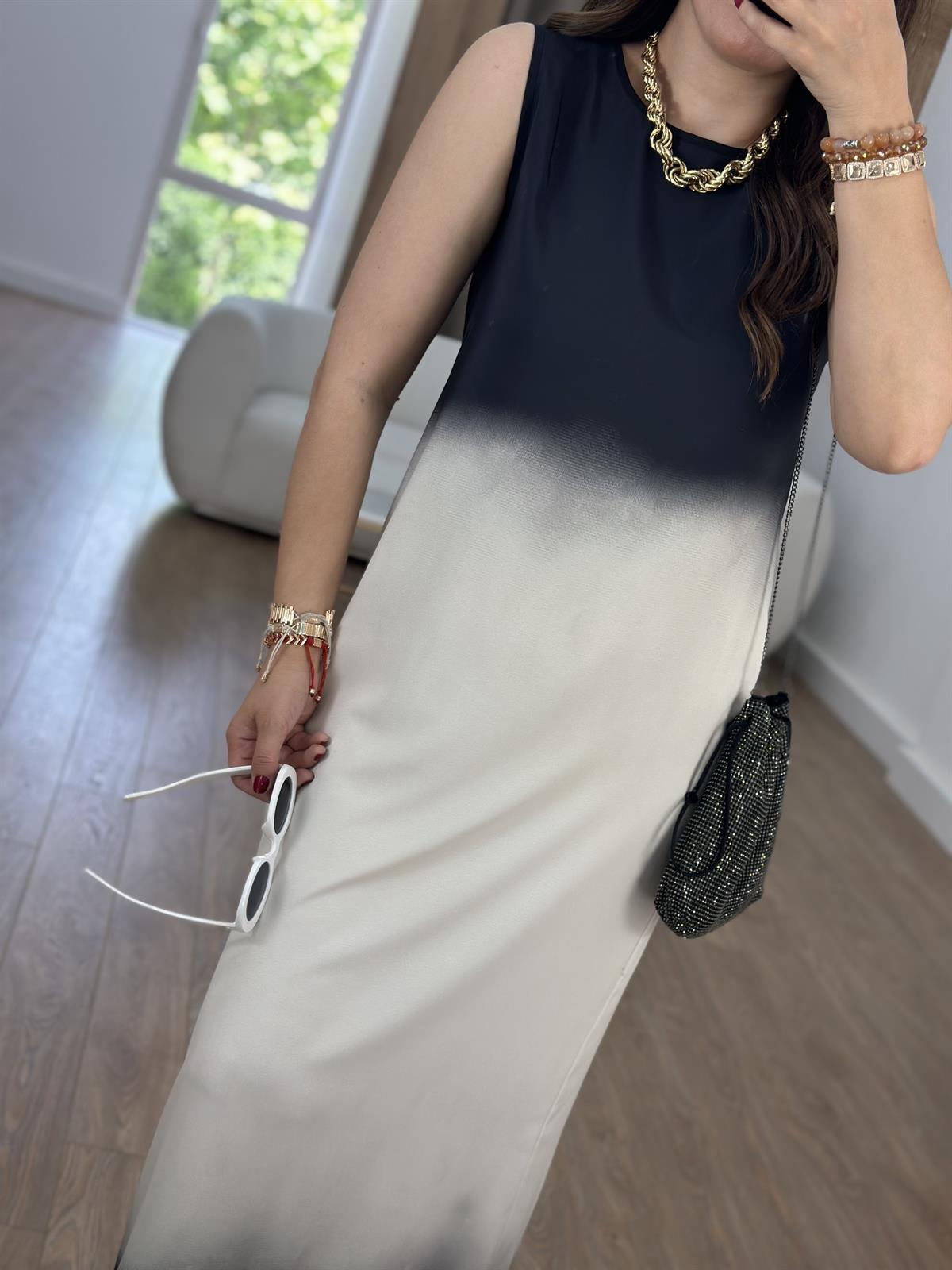 Siyah-Beyaz Batik Desen Elbise