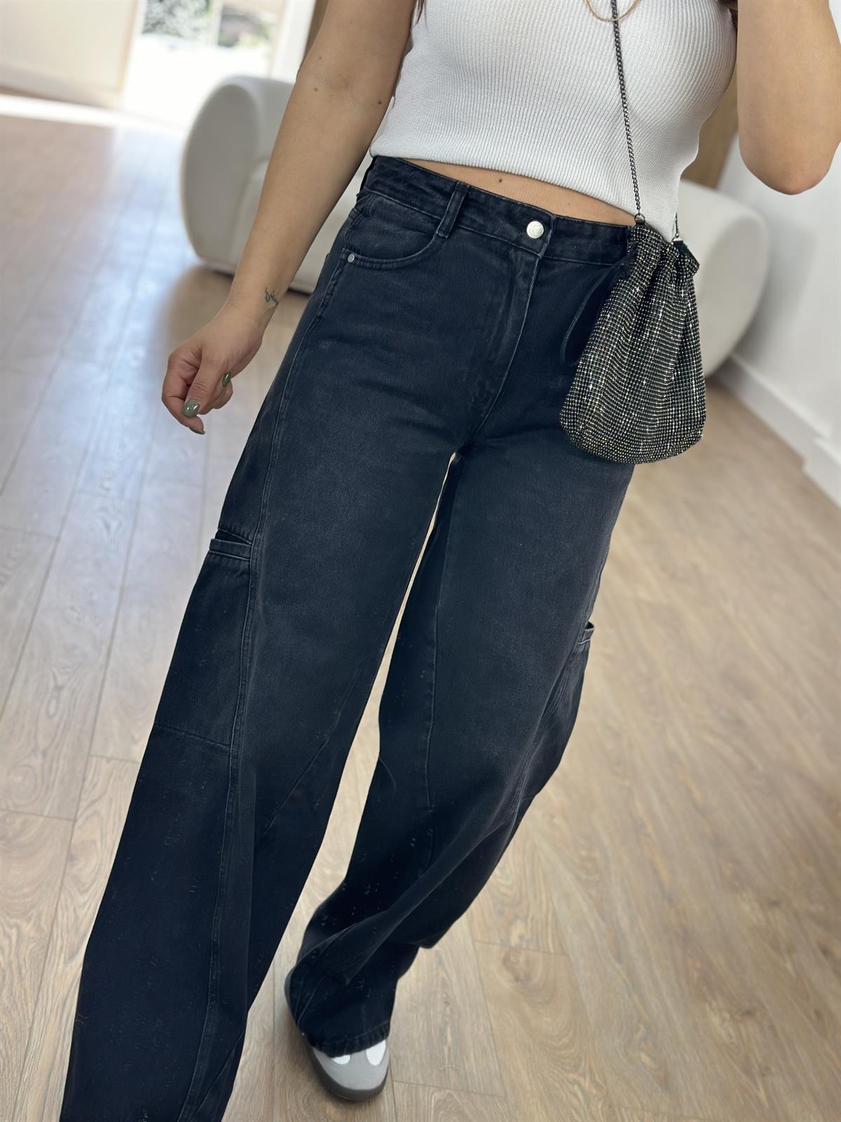 Siyah Yıkamalı Kargo Cepli Jean