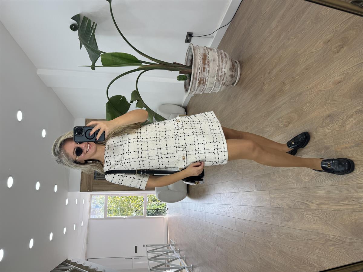 Süs Cep Detaylı Tüvit Elbise - Beyaz